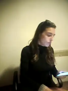 Snapshot of AlexandraMello29 chatting on December 2024 12:27:01 AM AlexandraMello29 online show from December 2024 12:27:01 AM