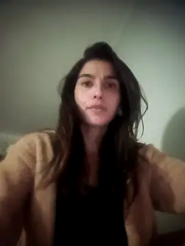 Snapshot of AlexandraMello29 chatting on December 2024 09:51:02 PM AlexandraMello29 online show from December 2024 09:51:02 PM