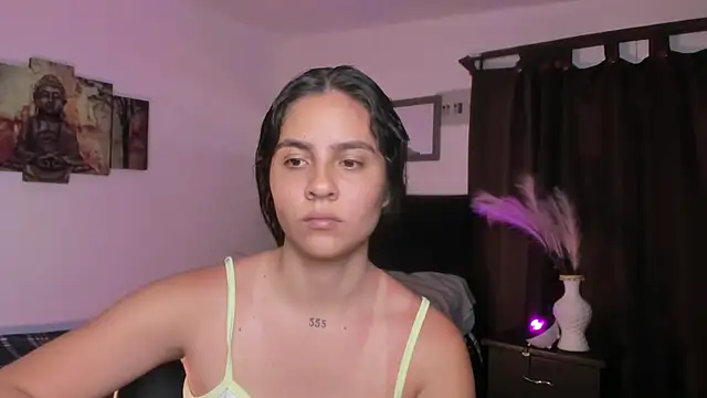 alisa jhons1 online show from October 2025 01:38:02 AM