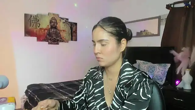 alisa jhons1 online show from September 2025 02:04:01 AM