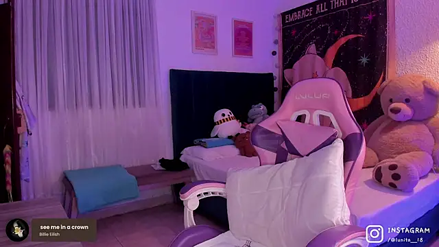 Snapshot of alice_guerin_ chatting on October 2025 03:52:01 AM alice guerin online show from October 2025 03:52:01 AM