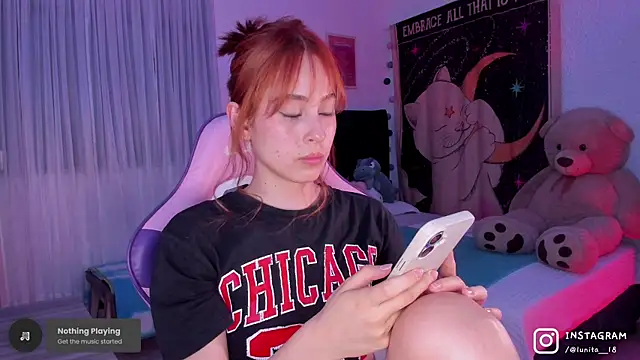 Snapshot of alice_guerin_ chatting on October 2025 02:26:01 AM alice guerin online show from October 2025 02:26:01 AM