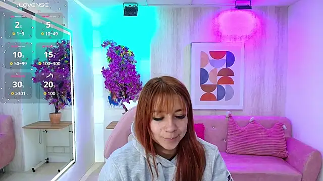 Gabby evanns online show from November 2025 12:27:01 PM