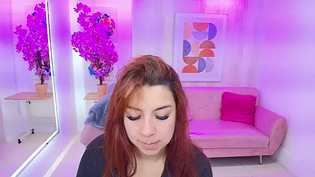 Gabby evanns online show from October 2025 11:34:02 AM