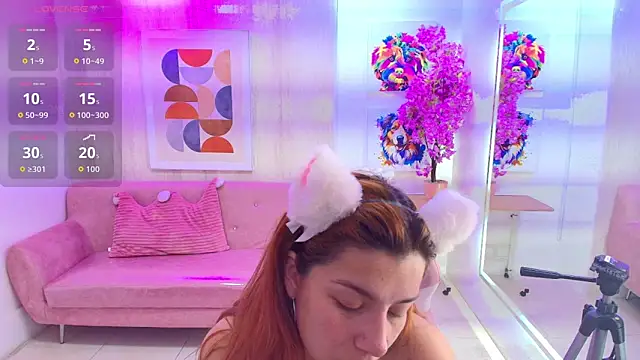 Gabby evanns online show from April 2026 12:29:02 PM
