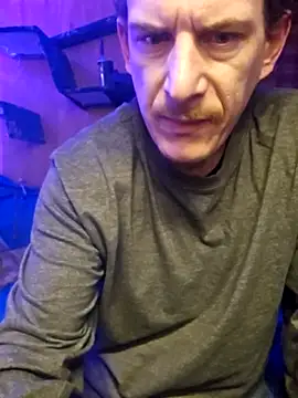 Snapshot of froggymclovin222 chatting on November 2025 08:14:01 AM froggymclovin222 online show from November 2025 08:14:01 AM