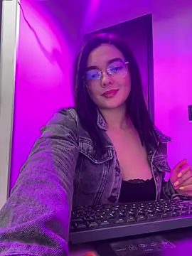 camianddanna online show from March 2026 04:23:01 AM
