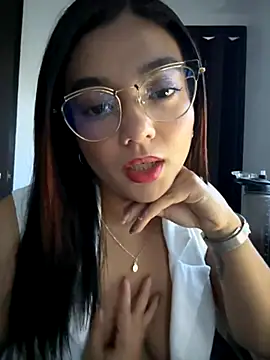 camianddanna online show from November 2025 10:25:01 PM