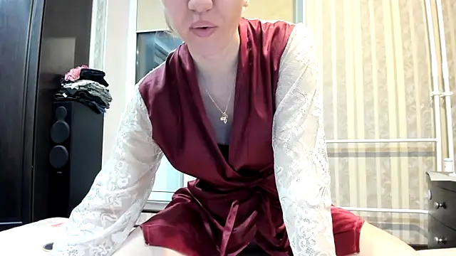 Cookiecutey online show from April 2026 07:58:02 PM