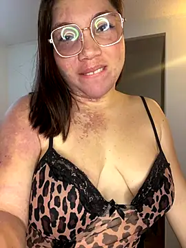 WhiteWomen online show from October 2025 03:29:02 AM