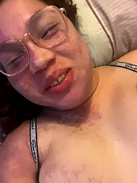 WhiteWomen online show from September 2025 04:50:02 AM