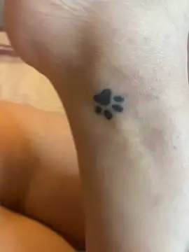 WhiteWomen online show from September 2025 02:40:02 AM