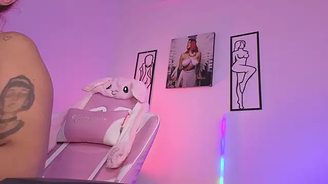 ashlyrey-1 online show from December 2025 12:15:02 AM