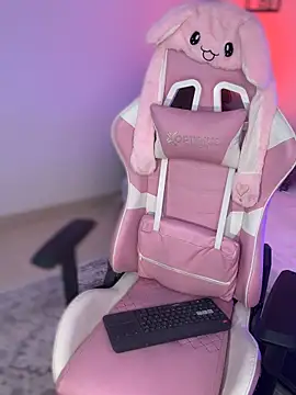 ashlyrey-1 online show from December 2025 10:15:02 PM