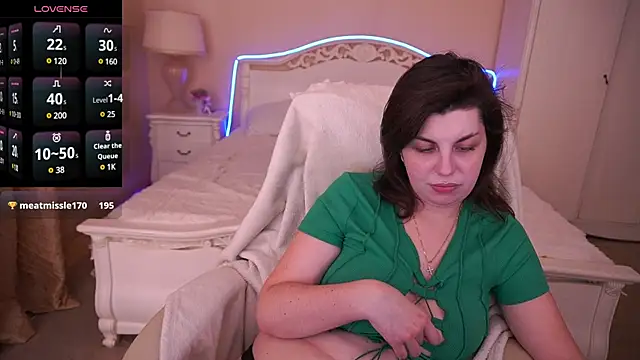 MirandaWong online show from February 2025 09:18:02 AM