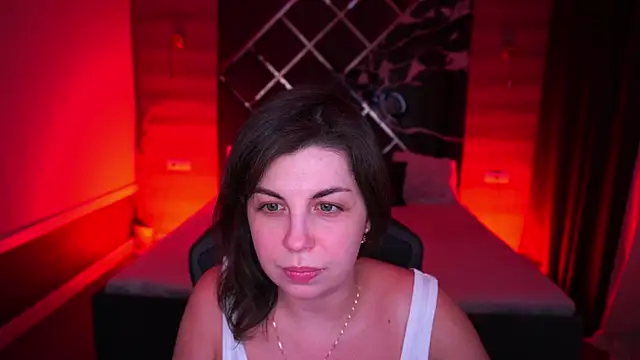 MirandaWong online show from September 2025 07:19:02 PM