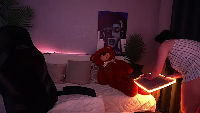 MirandaWong online show from April 2026 05:14:02 AM