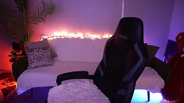 MirandaWong online show from April 2026 04:49:01 AM