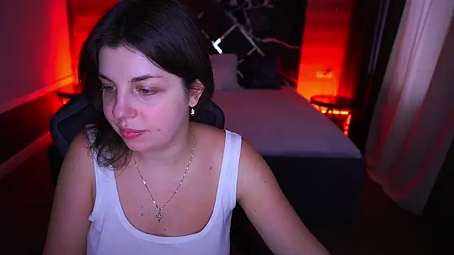 Snapshot of MirandaWong chatting on November 2025 06:51:02 AM MirandaWong online show from November 2025 06:51:02 AM