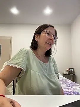 Snapshot of B_Bonya_m chatting on February 2026 03:59:01 AM B Bonya m online show from February 2026 03:59:01 AM