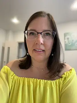 Snapshot of B_Bonya_m chatting on July 2026 04:12:02 AM B Bonya m online show from July 2026 04:12:02 AM