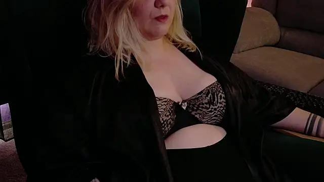 GoddessSade online show from November 2025 10:02:01 PM