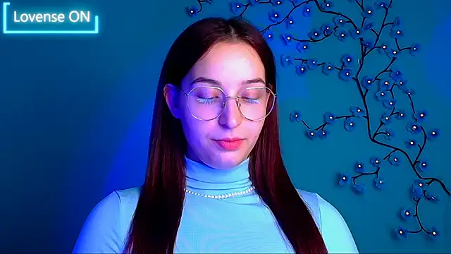 Snapshot of Jessie_Kisss chatting on October 2025 07:46:02 PM Jessie Kisss online show from October 2025 07:46:02 PM