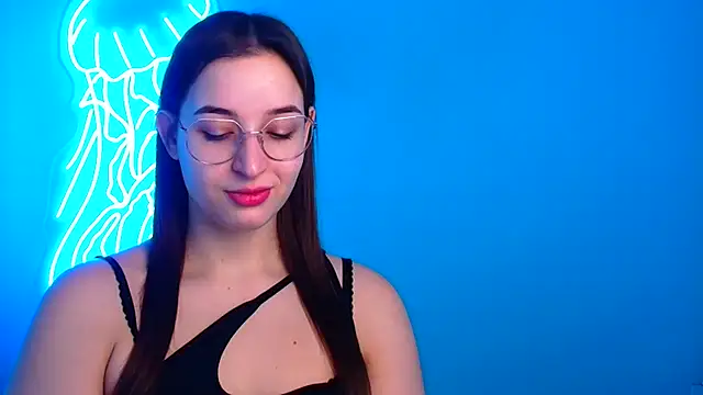 Snapshot of Jessie_Kisss chatting on February 2025 06:22:01 AM Jessie Kisss online show from February 2025 06:22:01 AM