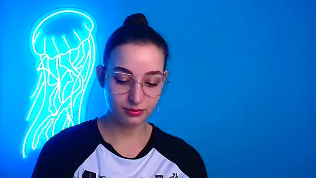 Snapshot of Jessie_Kisss chatting on January 2025 12:27:02 PM Jessie Kisss online show from January 2025 12:27:02 PM