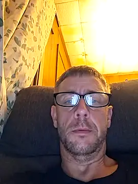 Snapshot of cocomax007 chatting on July 2026 03:04:01 AM cocomax007 online show from July 2026 03:04:01 AM
