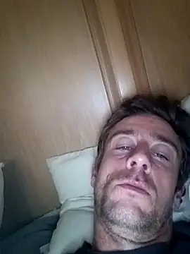 cocomax007 online show from September 2025 05:08:01 PM