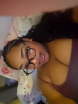 vic pretynhaa online show from February 2026 06:52:01 PM