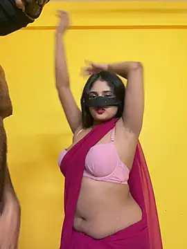 Hotcouple012 online show from February 2026 07:11:01 PM