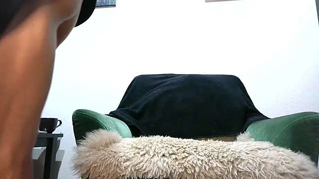 Snapshot of calioppe01 chatting on February 2026 12:24:02 PM calioppe01 online show from February 2026 12:24:02 PM