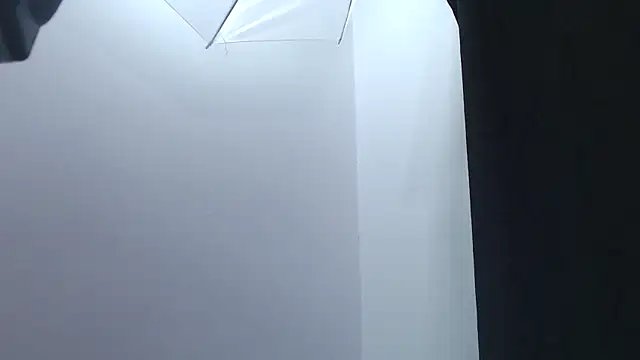 Kitten Hot  online show from February 2026 05:27:02 AM