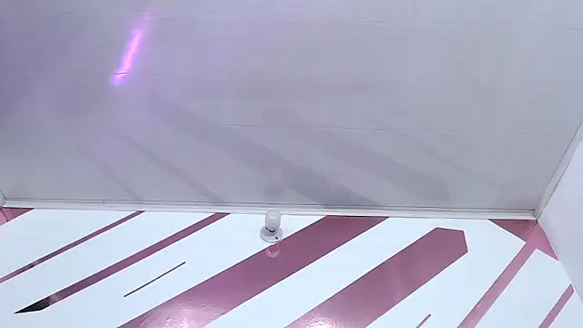 Kitten Hot  online show from October 2025 07:21:02 AM