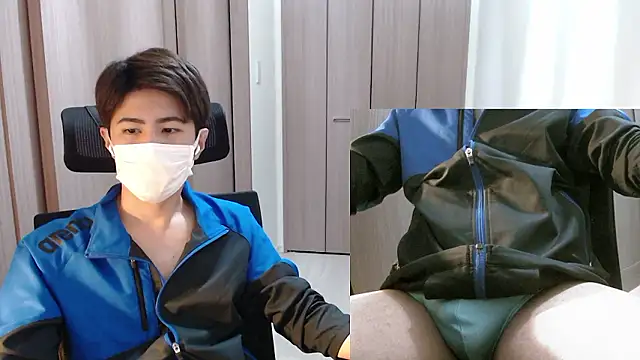Snapshot of ryota_kkk chatting on April 2026 03:05:01 PM ryota kkk online show from April 2026 03:05:01 PM