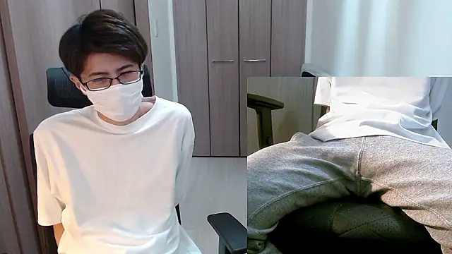 Snapshot of ryota_kkk chatting on October 2025 02:21:02 AM ryota kkk online show from October 2025 02:21:02 AM