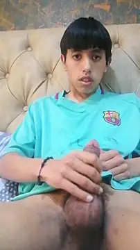 danuel23 online show from April 2026 07:42:01 PM