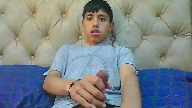 danuel23 online show from March 2026 04:25:01 PM