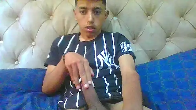 danuel23 online show from October 2025 07:48:02 PM