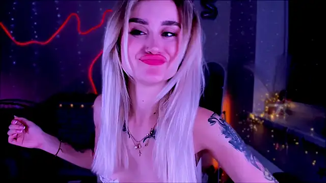  Ravenaa online show from February 2025 05:51:01 PM