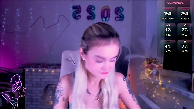  Ravenaa online show from January 2025 02:03:02 PM