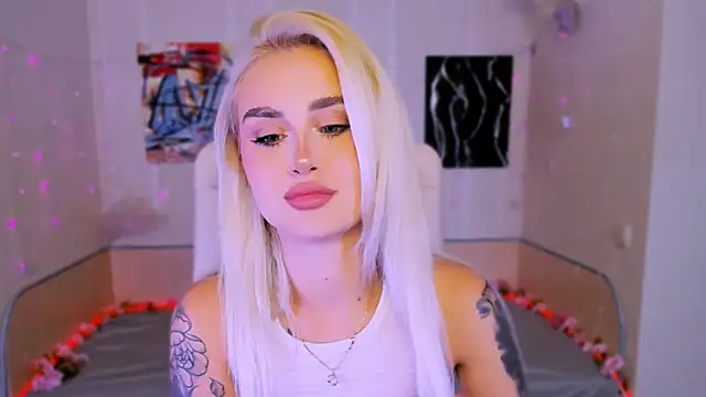  Ravenaa online show from November 2025 11:48:01 AM