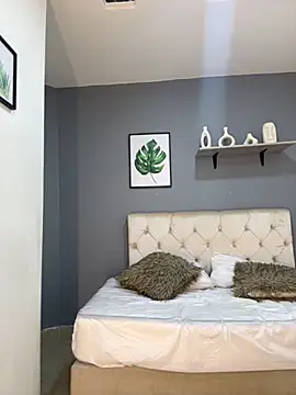 Snapshot of Soe_Lara chatting on December 2025 11:20:01 AM Soe Lara online show from December 2025 11:20:01 AM