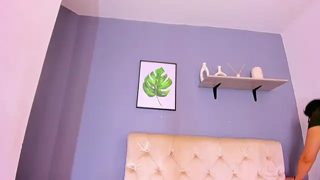 Snapshot of Soe_Lara chatting on September 2025 11:17:02 AM Soe Lara online show from September 2025 11:17:02 AM