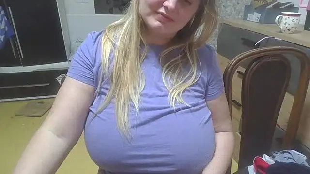 Meliss Official9 online show from February 2026 12:20:02 AM