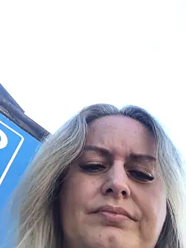 Snapshot of Meliss_Official9 chatting on June 2026 06:18:02 AM Meliss Official9 online show from June 2026 06:18:02 AM