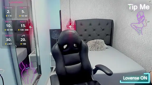 MAGNOLEROY online show from March 2026 01:49:01 PM