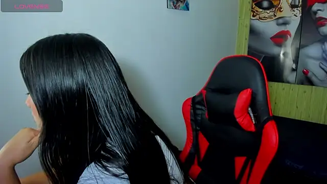 Snapshot of Catalehia_Milk chatting on February 2026 10:10:02 PM Catalehia Milk online show from February 2026 10:10:02 PM